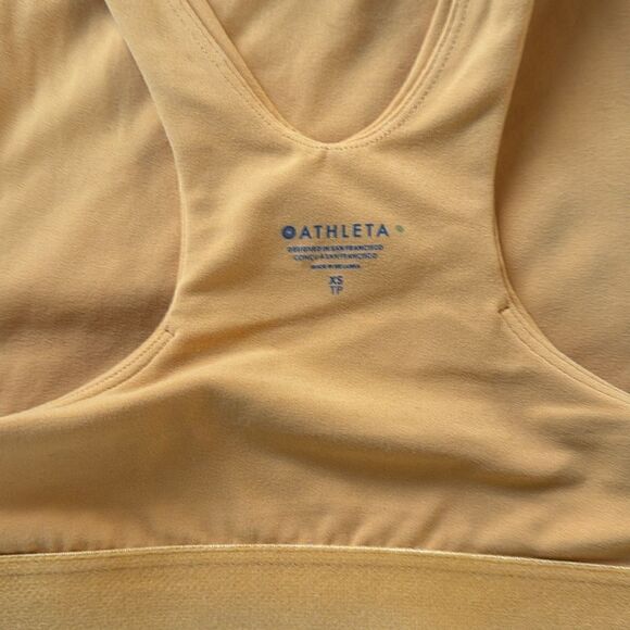 Athleta sport bra.  Size XS. Like new condition. - Picture 4 of 5